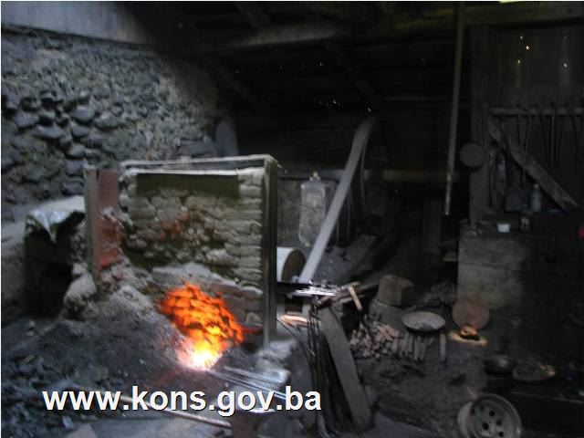 Kovačnice (majdani) u selu Očevlje, historijsko područje