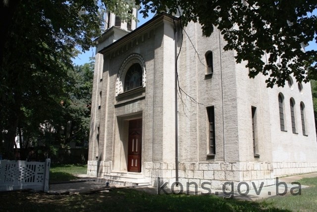 Hram Vaznesenja Gospodnjeg sa ikonostasom, historijski spomenik