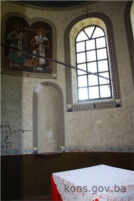 Hram Vaznesenja Gospodnjeg sa ikonostasom, historijski spomenik