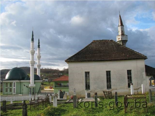 Harem džamije Trnovi, Polje, historijsko područje