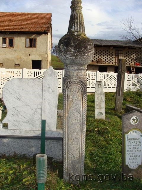 Harem džamije Trnovi, Polje, historijsko područje