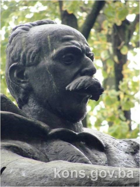 Spomenik Petru Kočiću