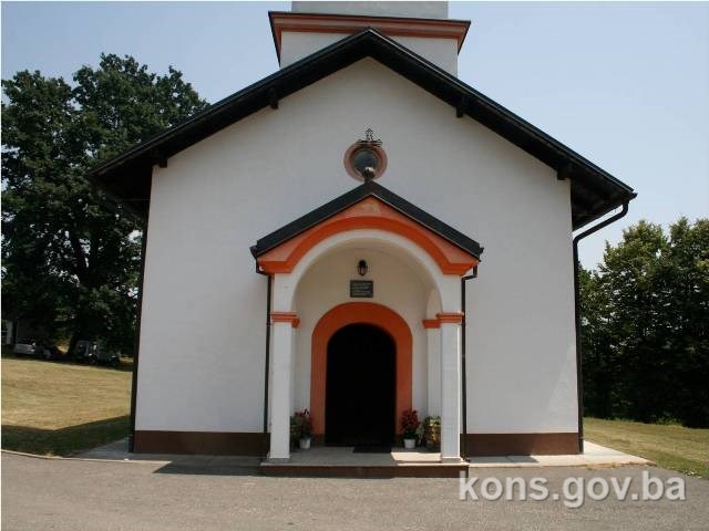Filijalni hram Sv. apostola Petra i Pavla u Grbavcima, historijska građevina