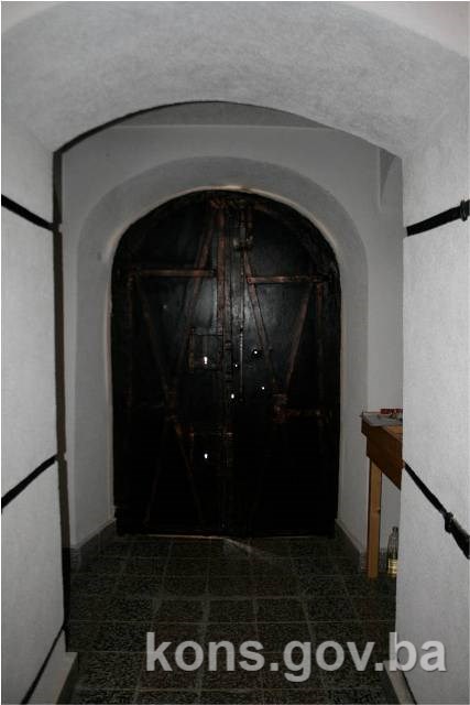 Filijalni hram Sv. apostola Petra i Pavla u Grbavcima, historijska građevina