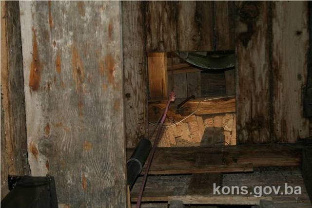 Filijalni hram Sv. apostola Petra i Pavla u Grbavcima, historijska građevina