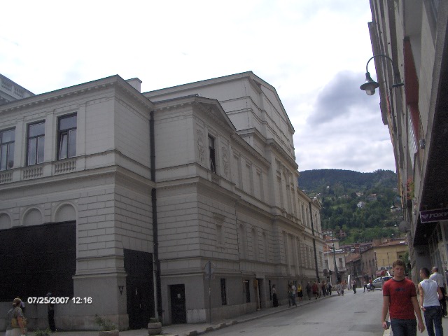 Narodno pozorište, povijesna građevina