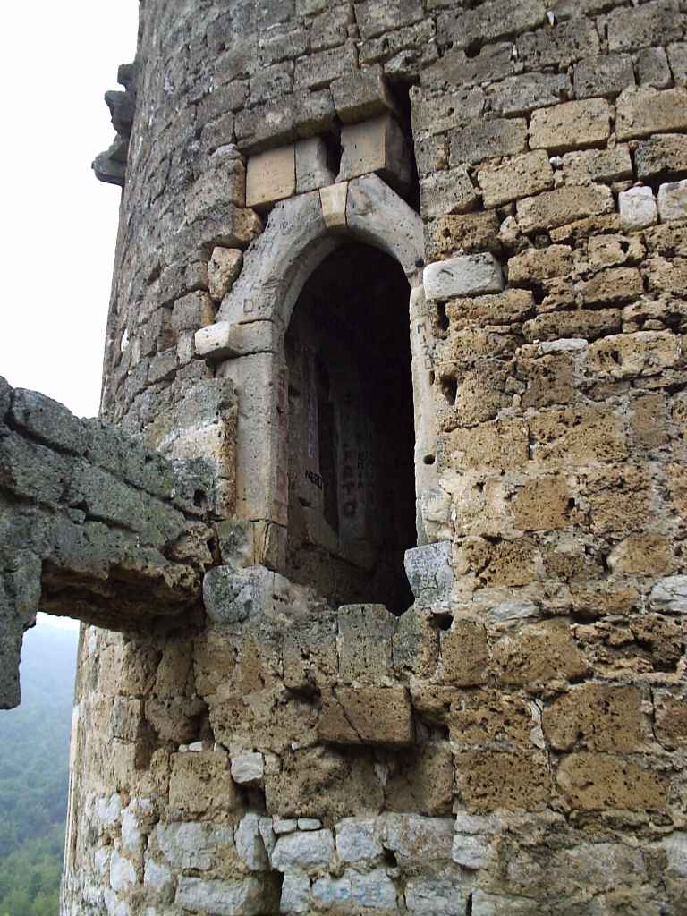 Prahistorijska gradina, srednjovjekovni i osmanski grad Sokolac u selu Sokolcu, historijsko područje