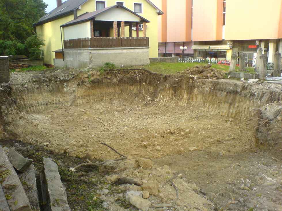 Čurčinica džamija sa haremom, mjesto i ostaci graditeljske cjeline