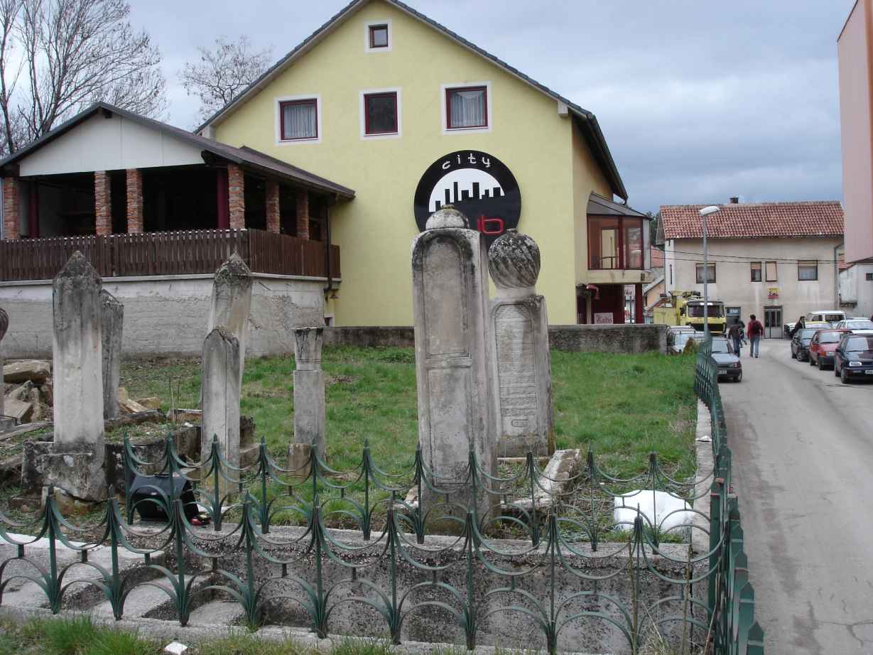 Čurčinica džamija sa haremom, mjesto i ostaci graditeljske cjeline