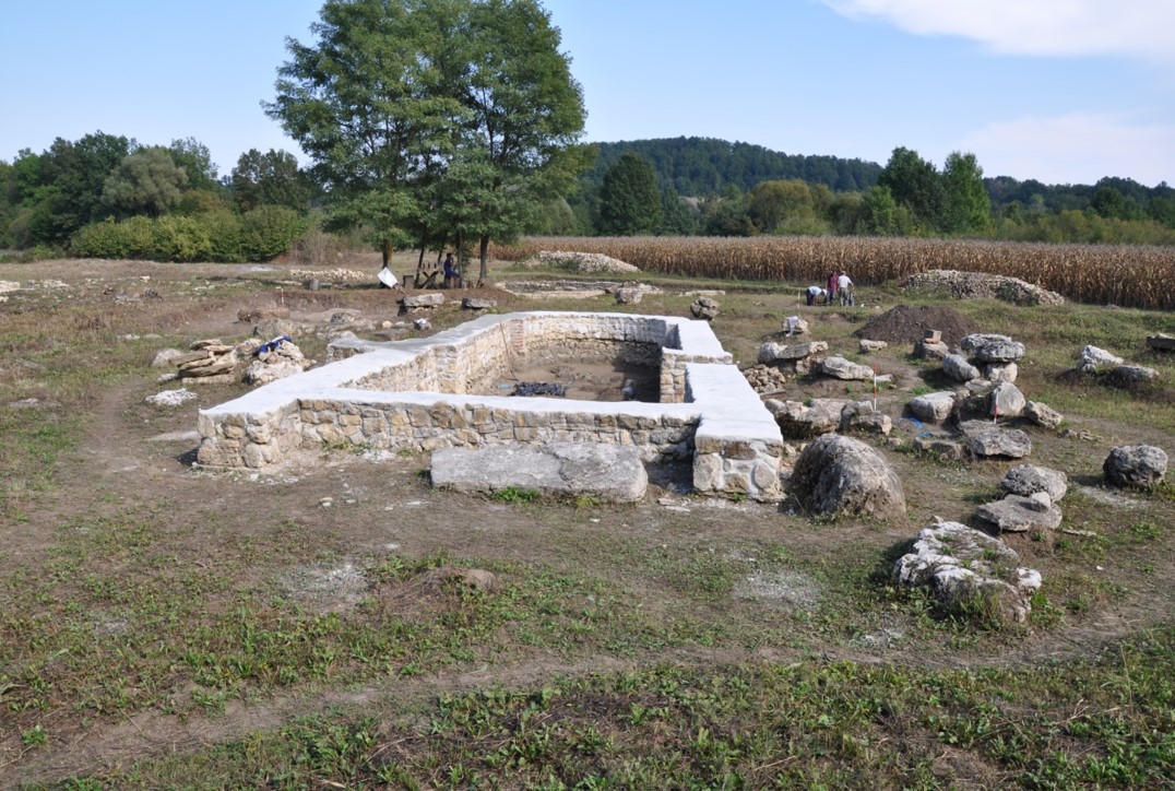 Manastirište, Gornji Kijevci