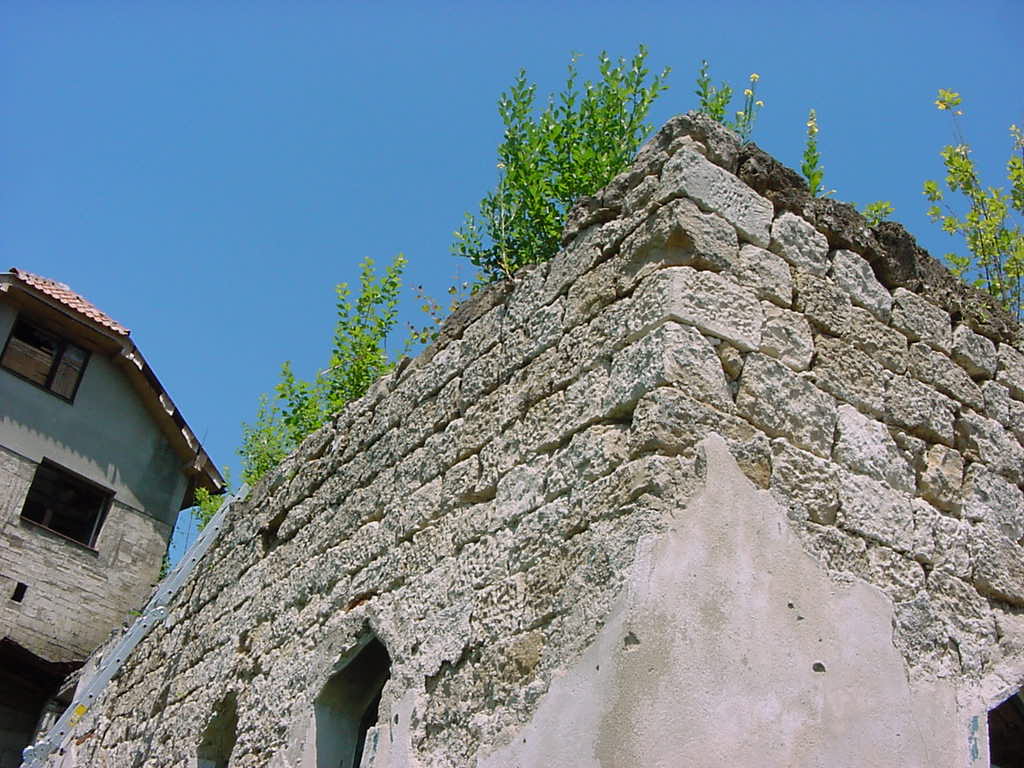Sinan-begova ili Okića džamija, historijska građevina