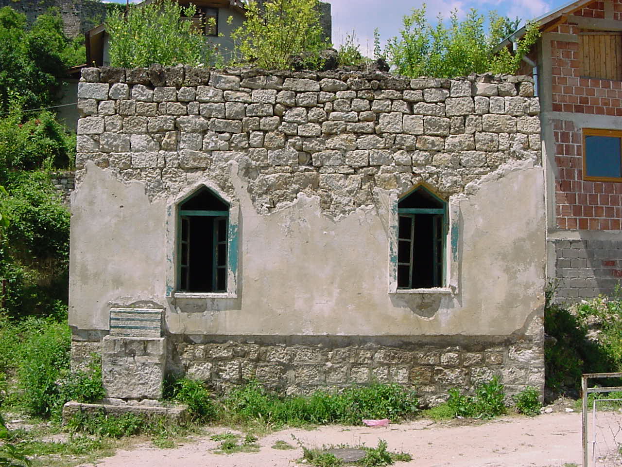 Sinan-begova ili Okića džamija, historijska građevina
