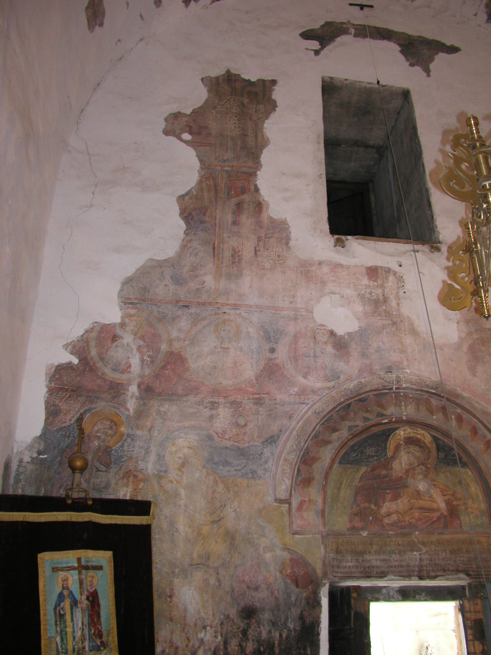 Manastir Ozren sa freskama, graditeljska cjelina